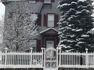 28 Rand St, Central Falls, RI 02863