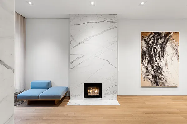 Sold by Compass | media 7