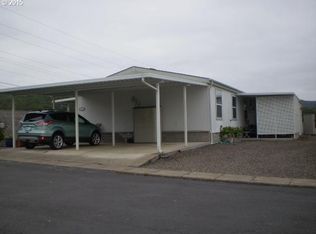 213 W River Ridge Ln, Roseburg, OR 97471