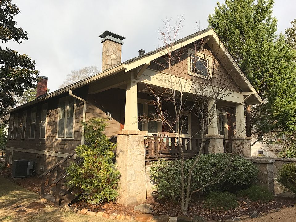 2nd image of 307 Gordon St