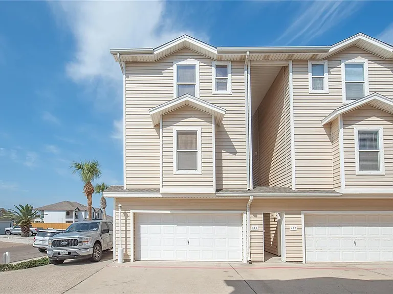 14202 Encantada Ave #401 — Photo 3