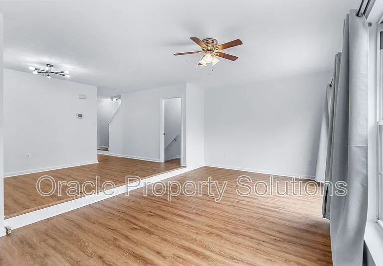 9005 Constant Crse — Photo 9