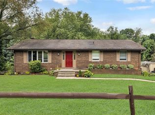 114 Highland Woods Dr, Beaver, PA 15009