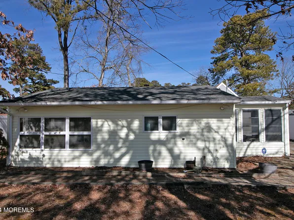 716 Pensacola Road, Forked River, NJ 08731