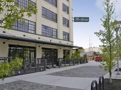 1400 NW Irving St APT 321, Portland, OR, 97209
