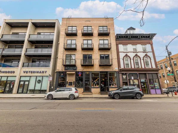 1102 W 18th St APT 3F, Chicago, IL 60608