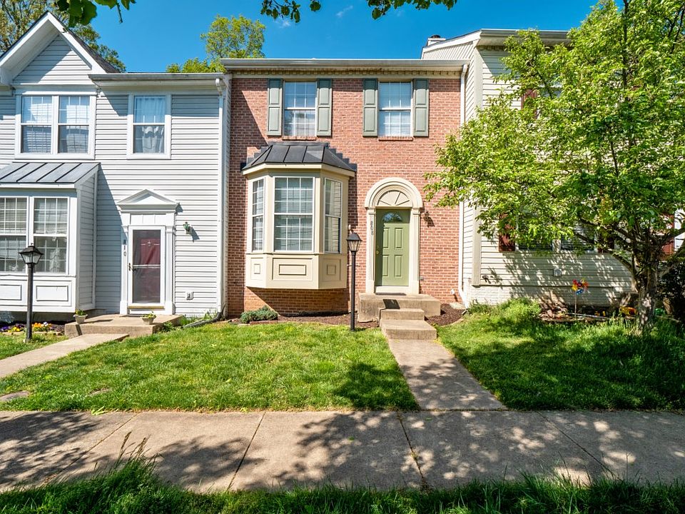 1st image of 808 Pinnacle Dr