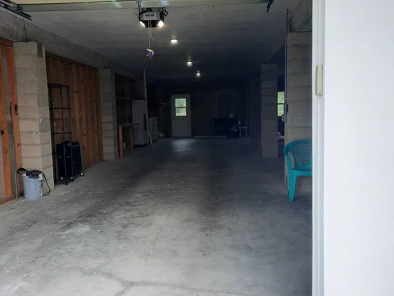 3605 Eagle Nest Dr — Photo 2