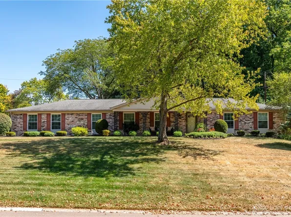 5869 Overhill Ln, Dayton, OH 45429