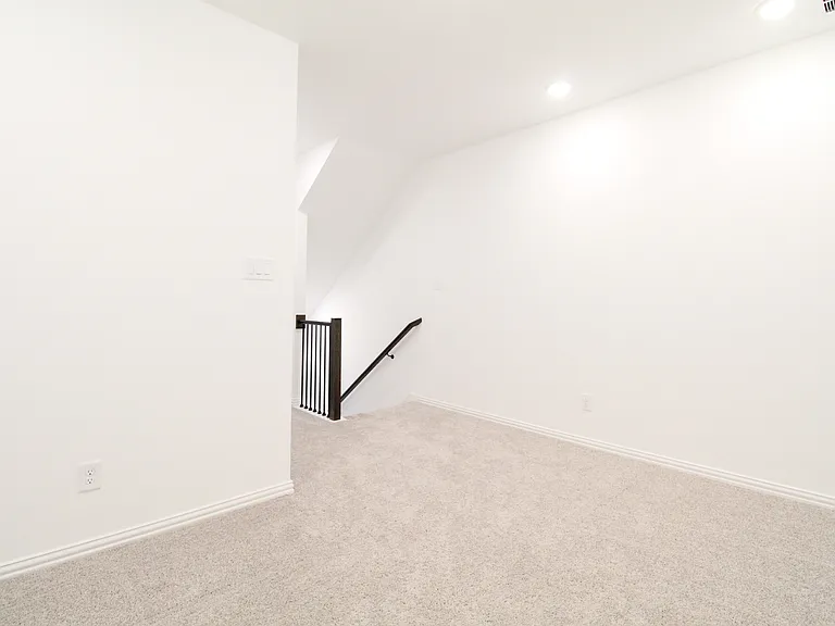 1227 Doris May Dr — Photo 18