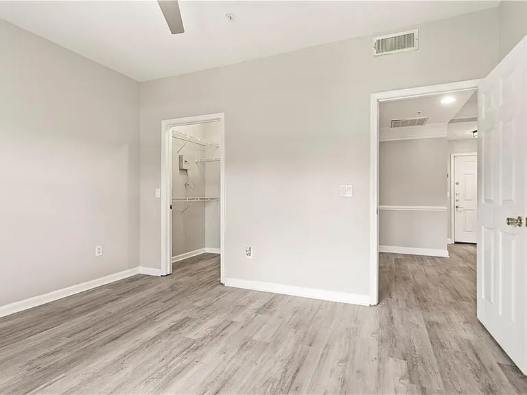 2700 Pine Tree Rd NE #2303 — Photo 11