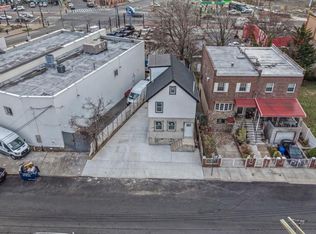 1148 E 211th Street, Bronx, NY