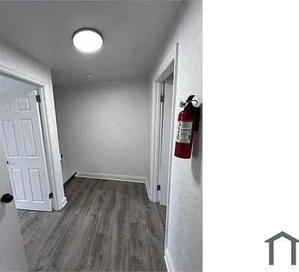 112 W 21st St — Photo 11