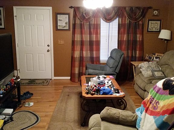 4th image of 130 Franklin Heights Dr