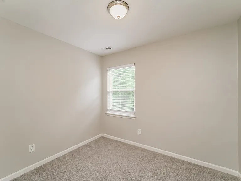 316 Wrayhill Dr — Photo 13