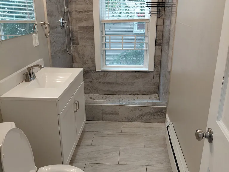 5 W Lake St #2 — Photo 11