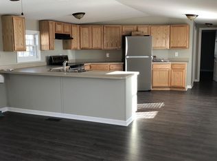 527 Highwater Ln, Waverly, TN 37185