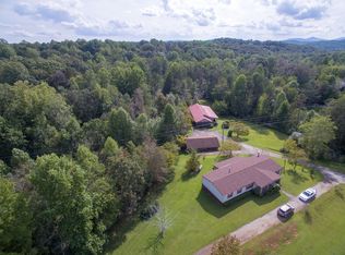 541 Riverbend Rd, Demorest, GA 30535