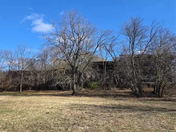 1267-1271 Burns St, Reinbeck, IA 50669