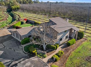 19909 E Comstock Rd, Linden, CA 95236