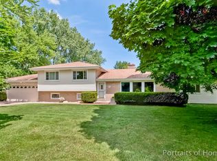 29W516 Wynn Ave, West Chicago, IL