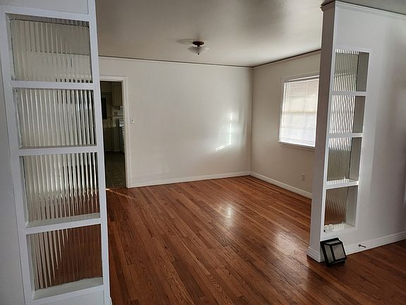 3rd image of 2503 Jann Dr