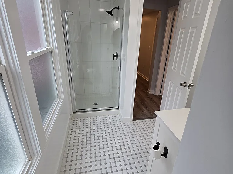 216 Robert Ave — Photo 16