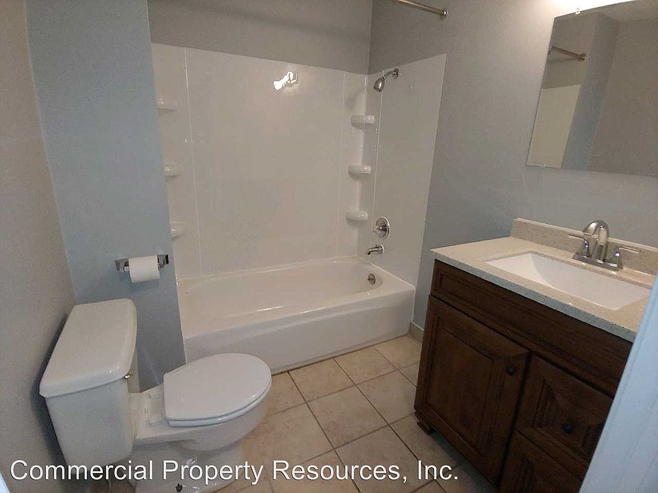 2nd image of 1830 Thurston St SE APT 10