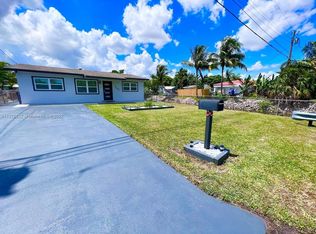 7290 SW 34 Street Rd, Miami, FL 33155