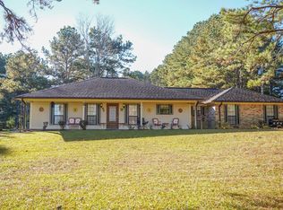 5 Harris Estate Rd, Laurel, MS 39443