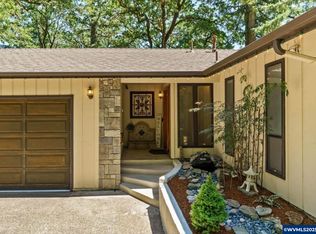 5833 NW Highland Pl, Corvallis, OR 97330