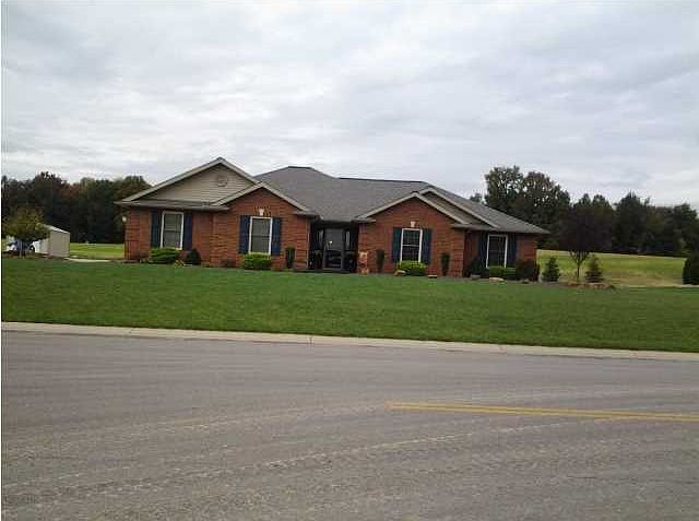 1st image of 629 N Savannah Dr
