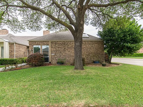 2nd image of 3215 San Sebastian Dr
