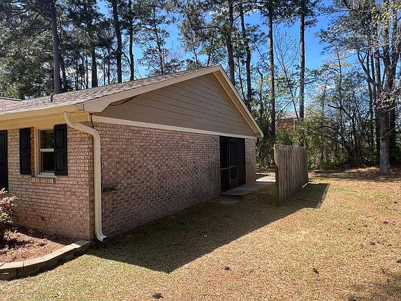 2nd image of 365B Wrenfield Rd #B