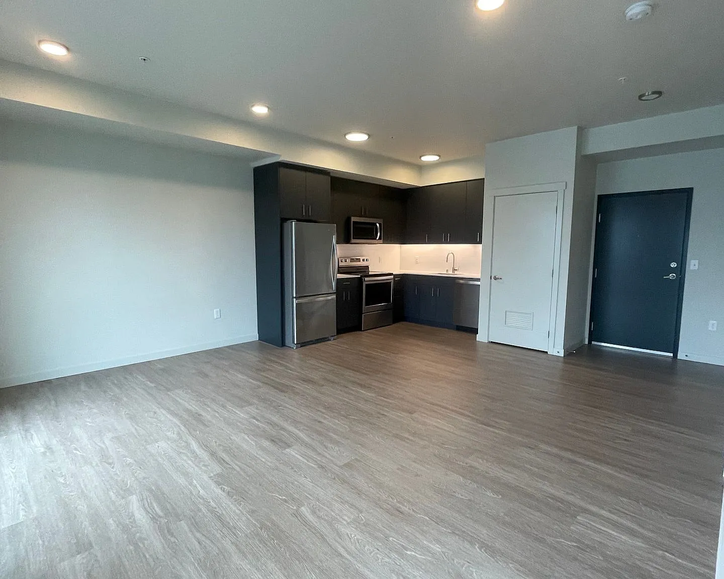 20 Bellwether — Photo 3