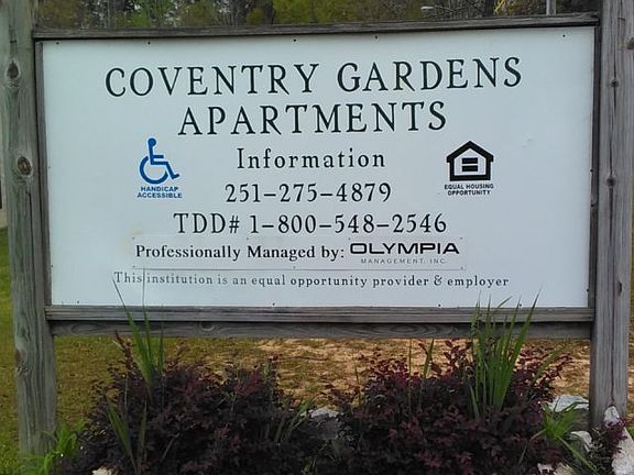 4th image of 460 W Cobb St #15159158