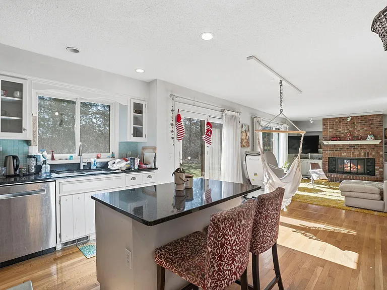 10427 Brown Farm Cir — Photo 23