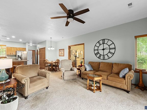 3rd image of 3419 W 80th Pl