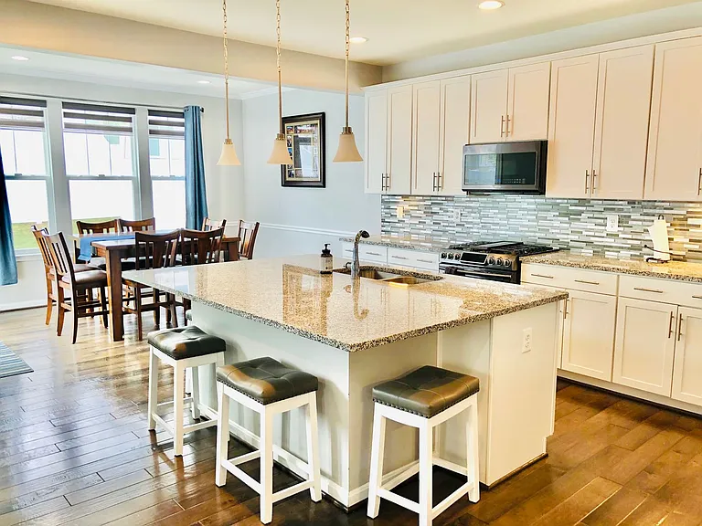 436 Gladiola Way — Photo 2