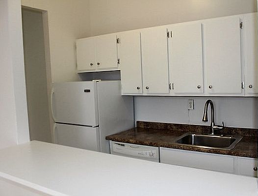 4th image of 202 W 123rd St APT 4