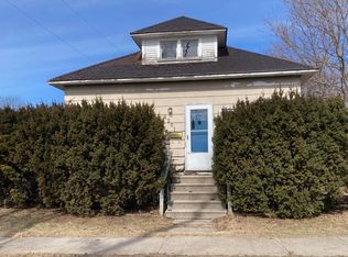 1201 Slayton Ave, Grand Haven, MI 49417