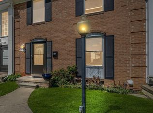 37475 Charter Oaks Blvd, Clinton Township, MI 48036