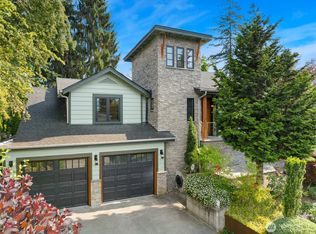 Summit Place Add, Clyde Hill, WA 98004