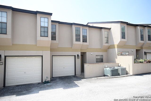 1st image of 142 Grove Pl