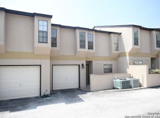 142 Grove Pl, Alamo Heights, TX 78209