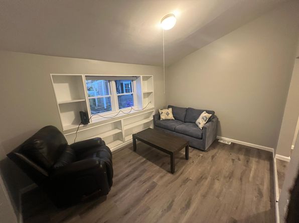 305 Vine Ave #305