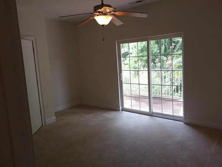 140 Villa Grande St #D — Photo 17