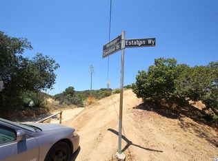 7423 Verdugo Crestline Dr, Tujunga, CA 91042