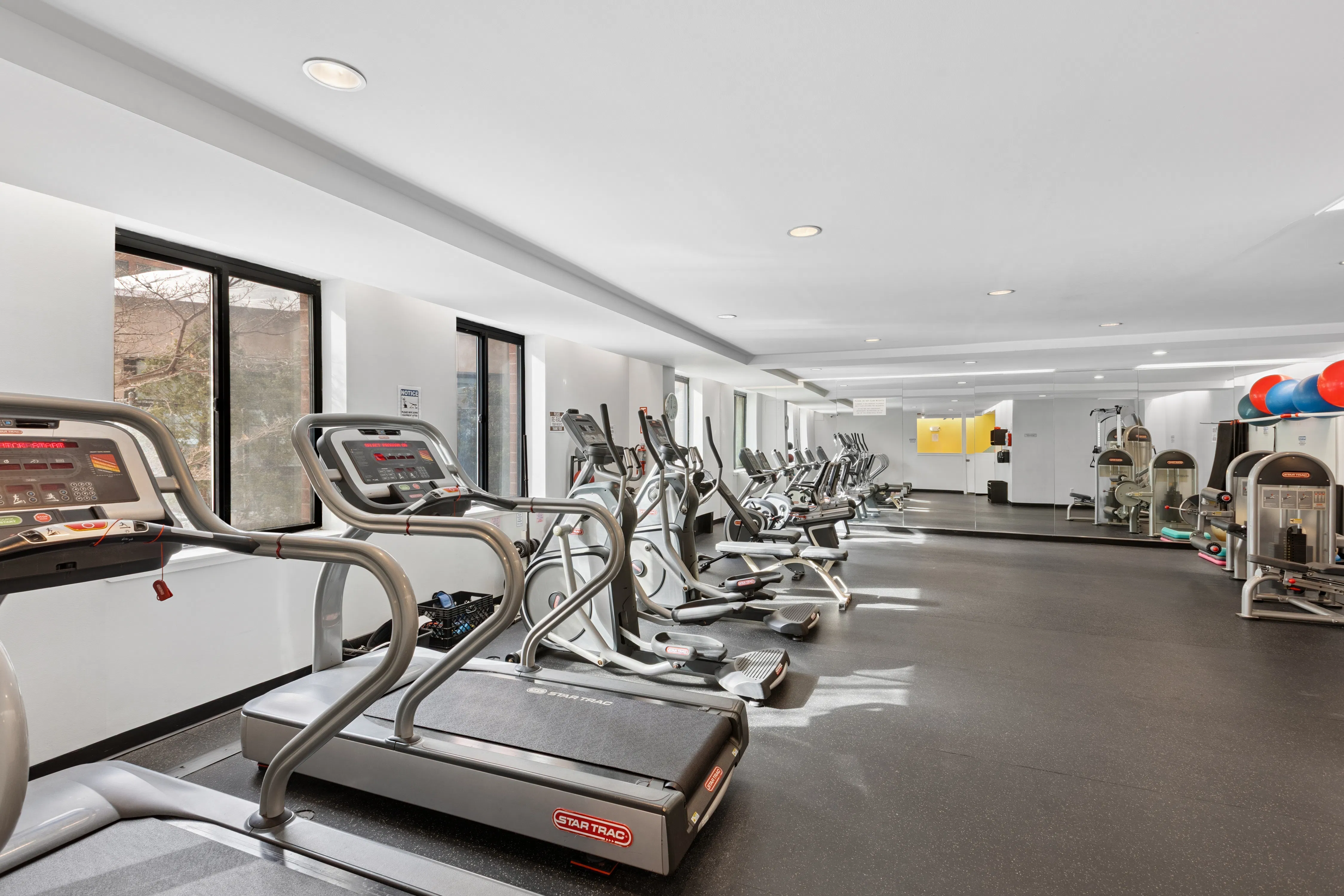300 Rector Place #4A in Battery Park City, Manhattan | StreetEasy