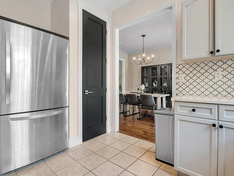 4311 Four Oaks Blvd — Photo 15